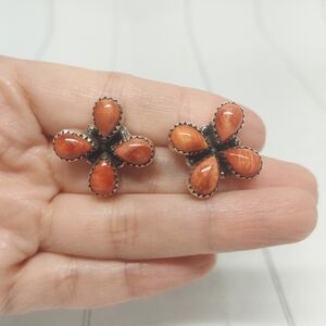 Cluster earrings